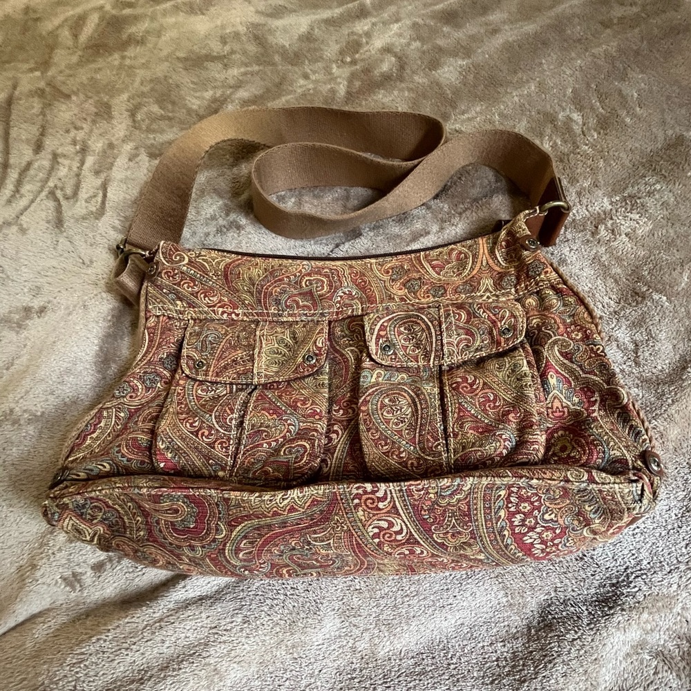 Cross the body ,14 in across bottom orange/tan bag by Fossil